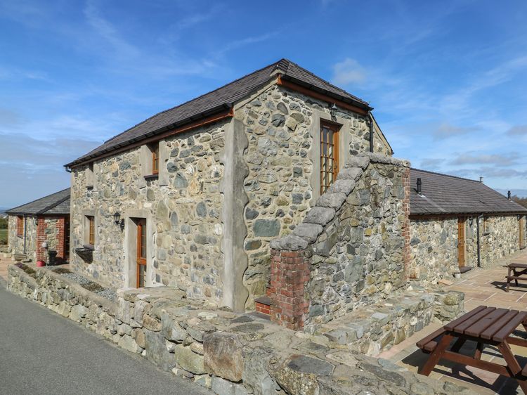 Bluebell Cottage, listing photograph 2