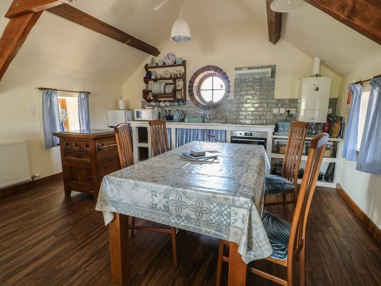 Bluebell Cottage, listing photograph 6