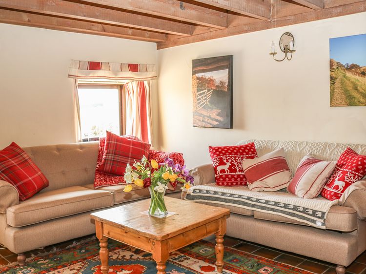 The Parlour, listing photograph 4