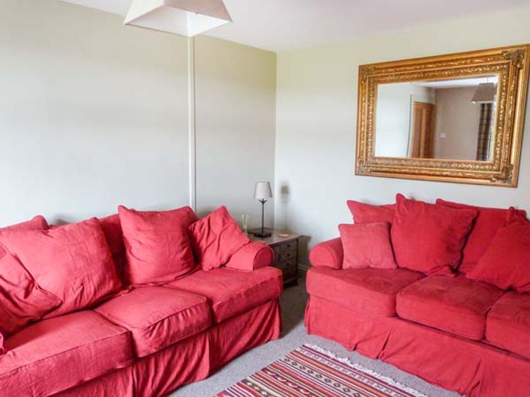 Easter Duthil Cottage, listing photograph 4