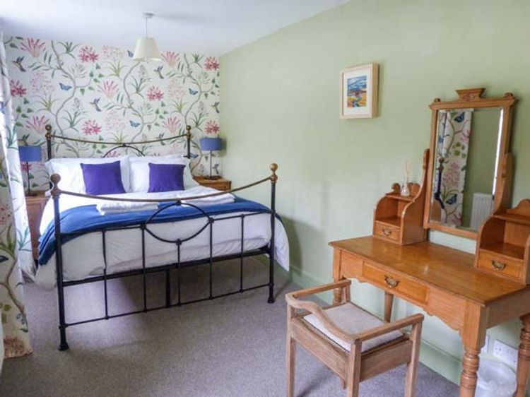 Easter Duthil Cottage, listing photograph 7