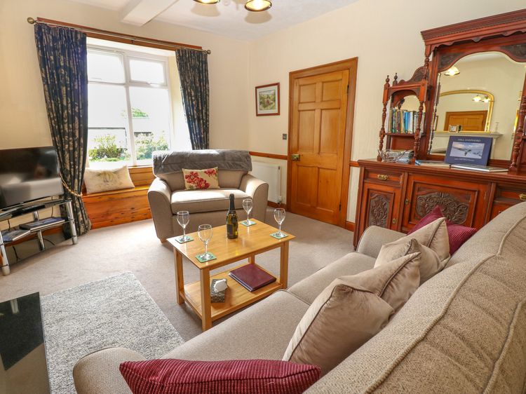 Longwell House, listing photograph 7