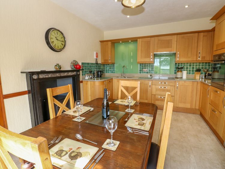 Longwell House, listing photograph 8