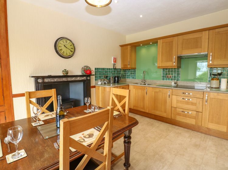 Longwell House, listing photograph 12