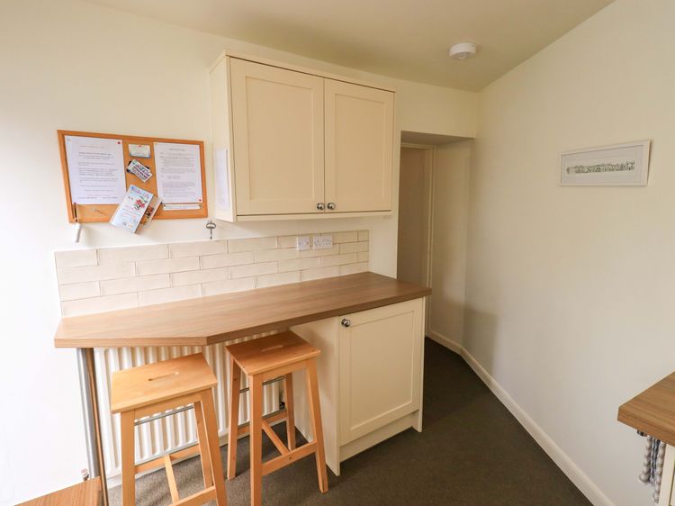 Back Cottage, listing photograph 7