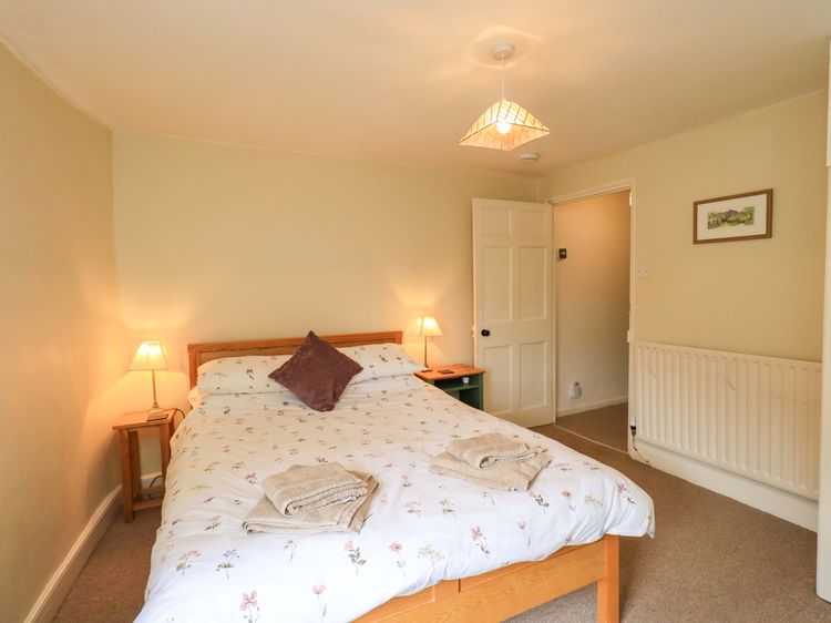 Back Cottage, listing photograph 11