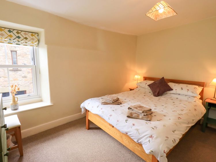Back Cottage, listing photograph 12