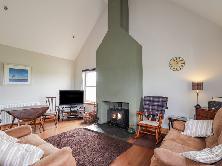Ridge End Cottage, listing photograph 3