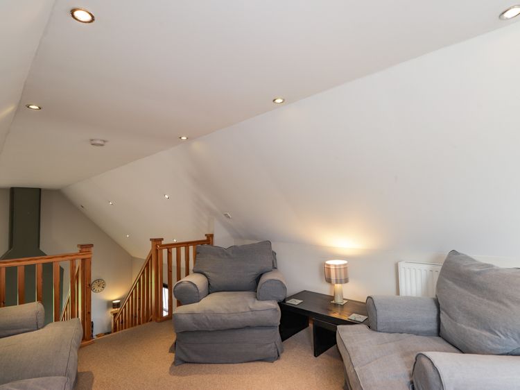 Ridge End Cottage, listing photograph 11