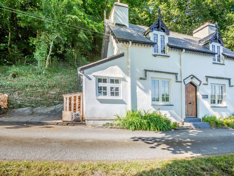 Braich-Y-Celyn Lodge, listing photograph 2