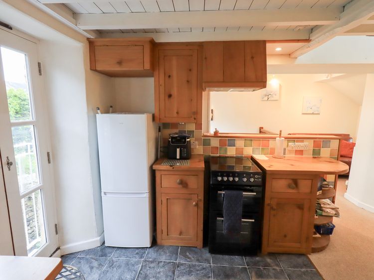 Wood Cottage, listing photograph 11