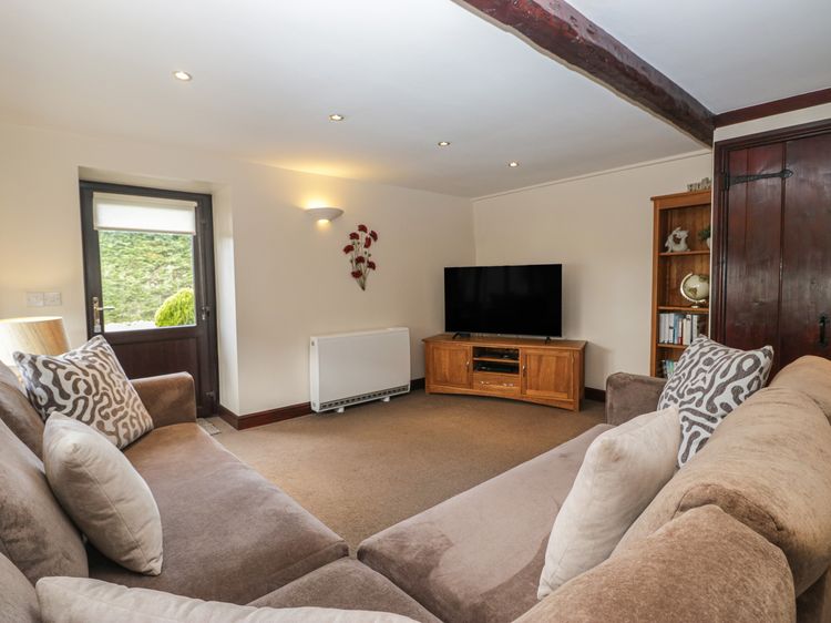 Woodside Barn, listing photograph 5
