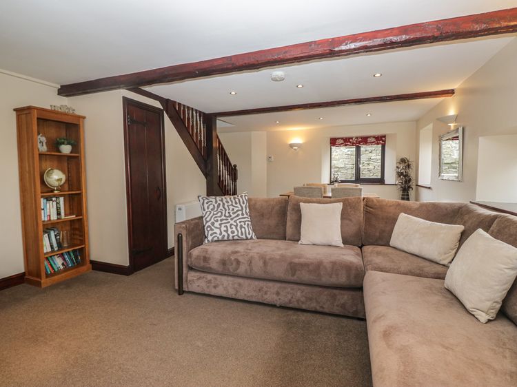 Woodside Barn, listing photograph 7