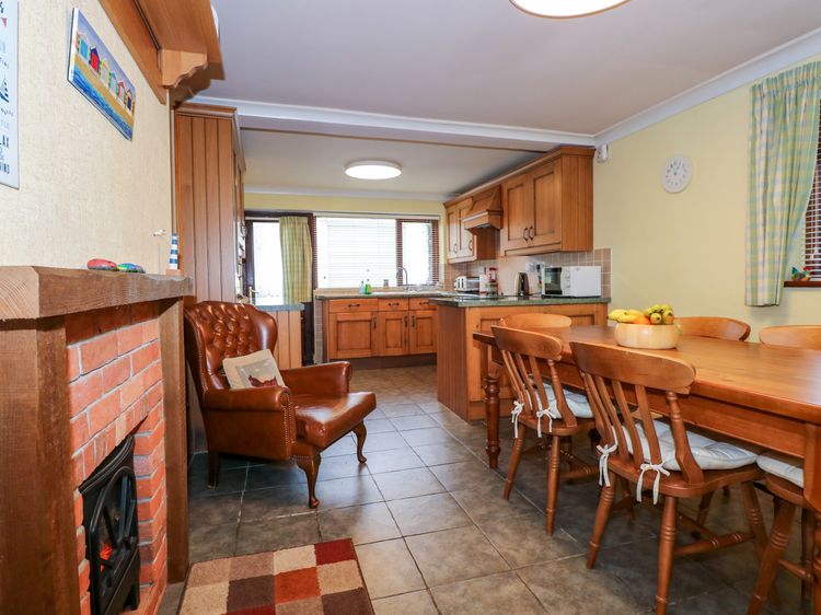 Brynteg, listing photograph 8