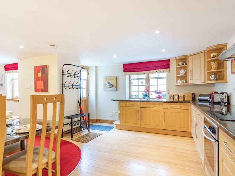 Dunstaffnage Cottage, listing photograph 9