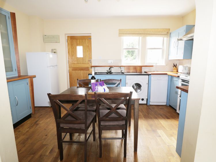 William Court Cottage, listing photograph 6
