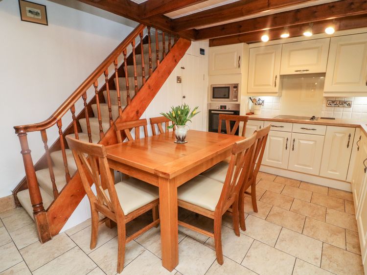 Eastburn Cottage, listing photograph 8