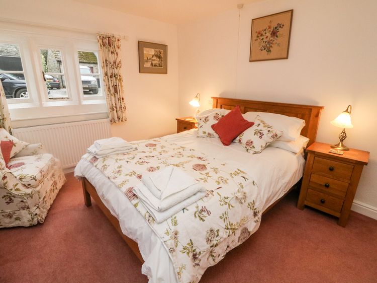 Eastburn Cottage, listing photograph 11