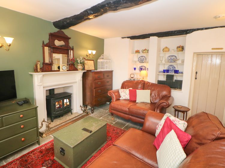 Clematis Cottage, listing photograph 3