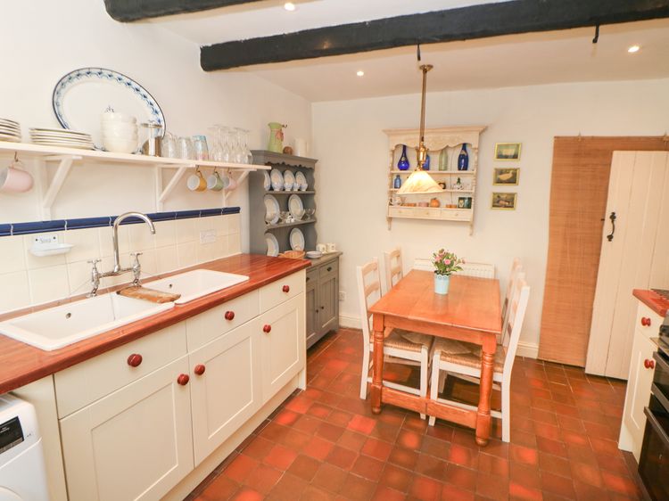Clematis Cottage, listing photograph 6