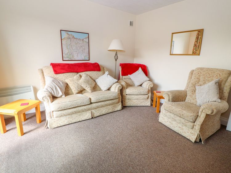 Gwern Tyno, listing photograph 4