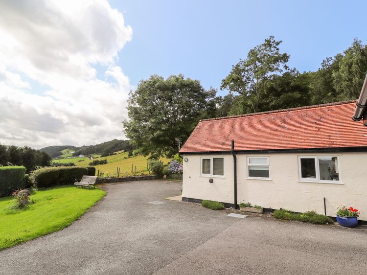 Gwern Tyno, listing photograph 2