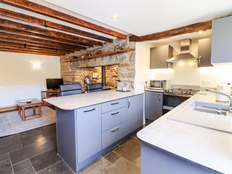Cwm Yr Afon Cottage, listing photograph 9