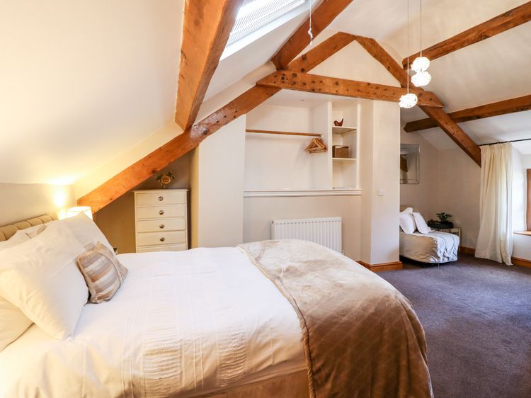 Cwm Yr Afon Cottage, listing photograph 12