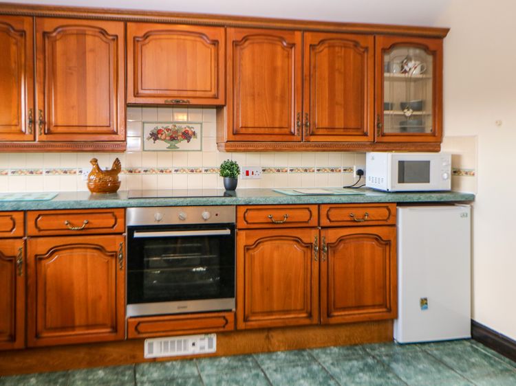 Downsdale Cottage, listing photograph 11