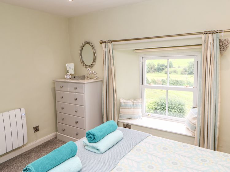 Margaret's Cottage, listing photograph 12