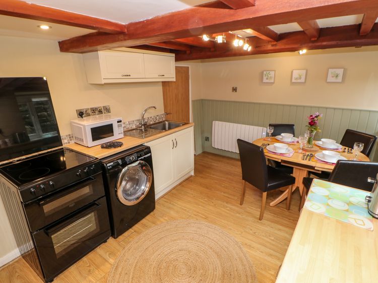 Margaret's Cottage, listing photograph 6