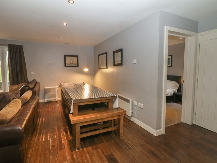 Heythrop, listing photograph 5
