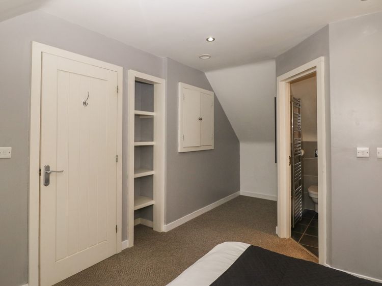 Heythrop, listing photograph 11