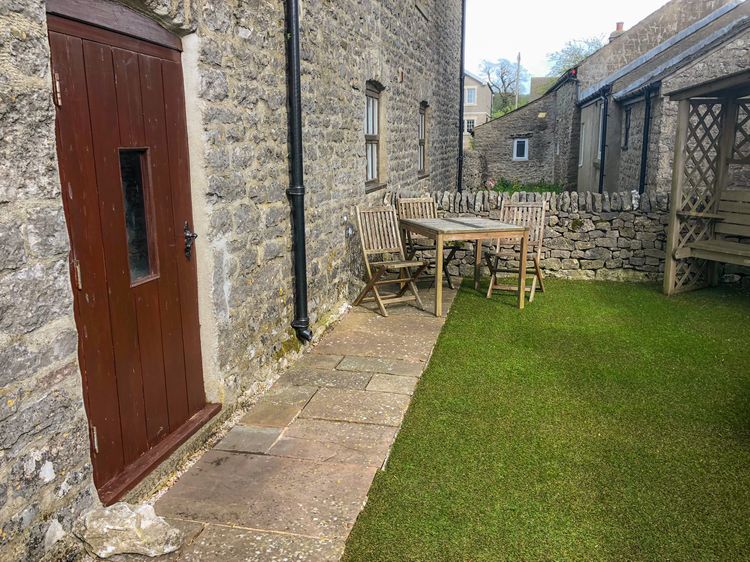2 Primitive Mews, listing photograph 2