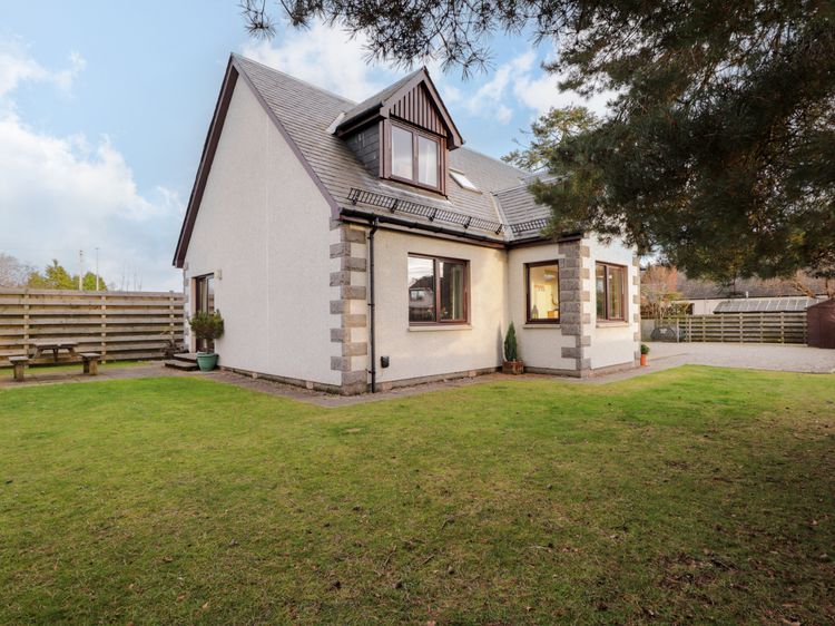 Bruach Gorm Cottage, listing photograph 2