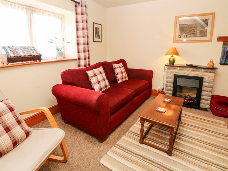 Oxdales Cottage, listing photograph 2