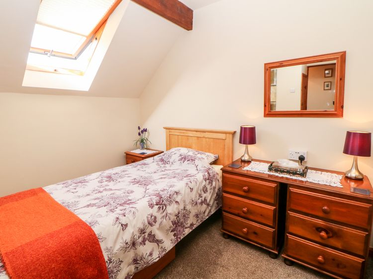 Oxdales Cottage, listing photograph 10