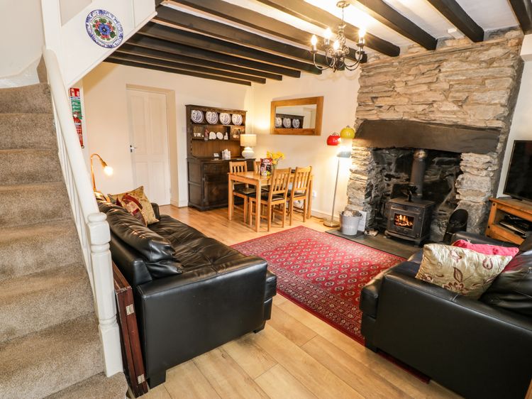 Glan-yr-Afon Cottage, listing photograph 6