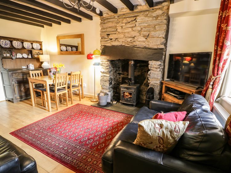 Glan-yr-Afon Cottage, listing photograph 8