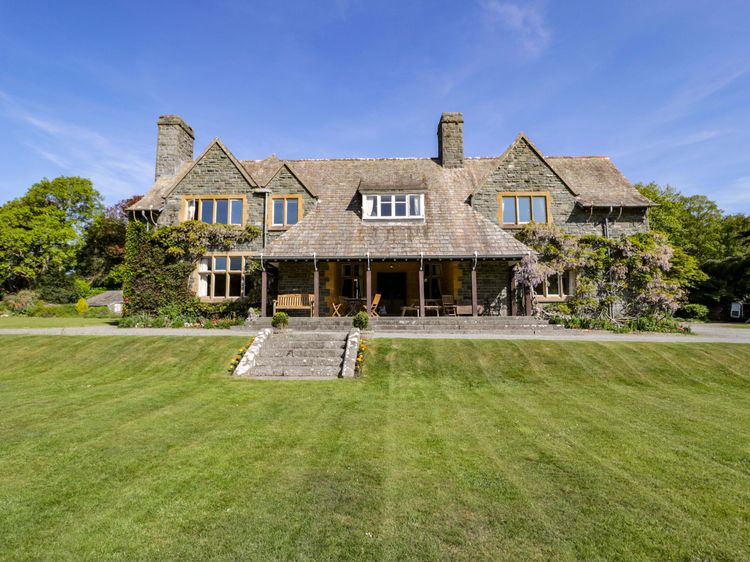 Plas Gwynfryn, listing photograph 3