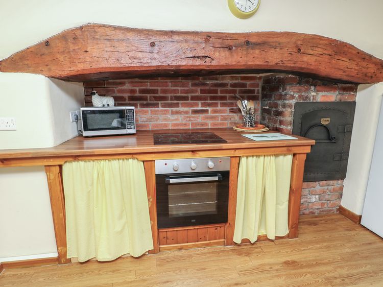 Daffodil Cottage, listing photograph 10