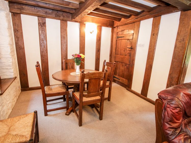 Nant Cottage, listing photograph 4