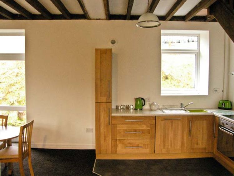 Hendre Aled Cottage 3, listing photograph 4