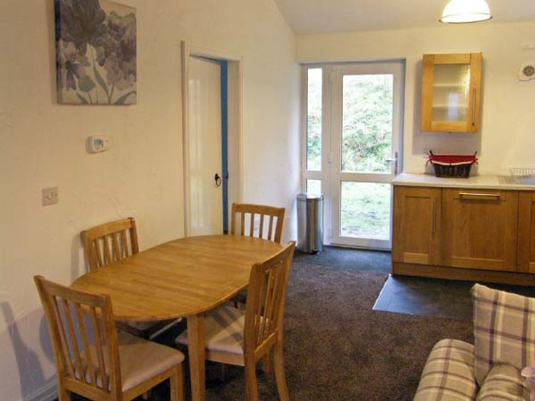 Hendre Aled Cottage 1, listing photograph 4