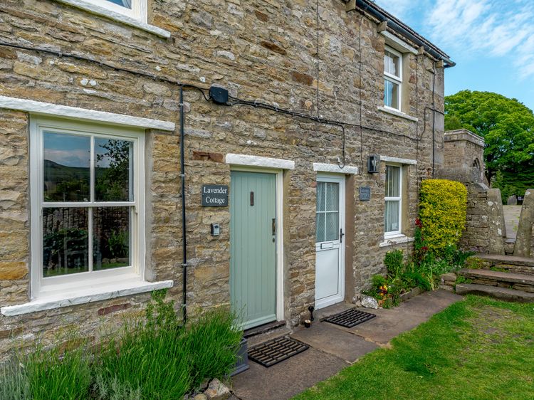 Lavender Cottage, listing photograph 2