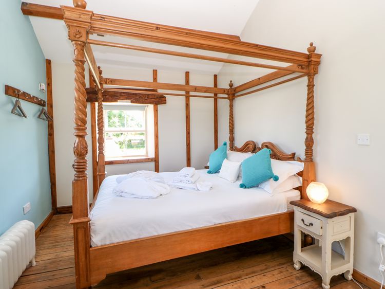 The Cow Byre, listing photograph 12