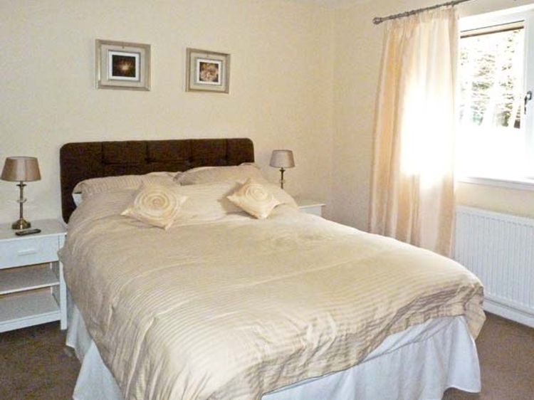 Braewood, listing photograph 6