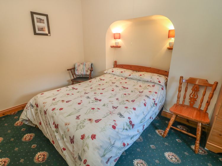 Sycamore Cottage, listing photograph 9