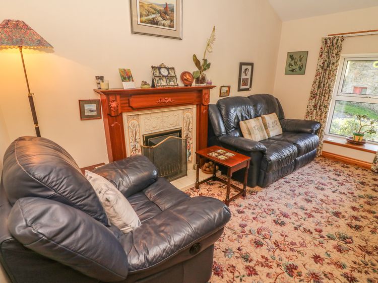 Sycamore Cottage, listing photograph 3
