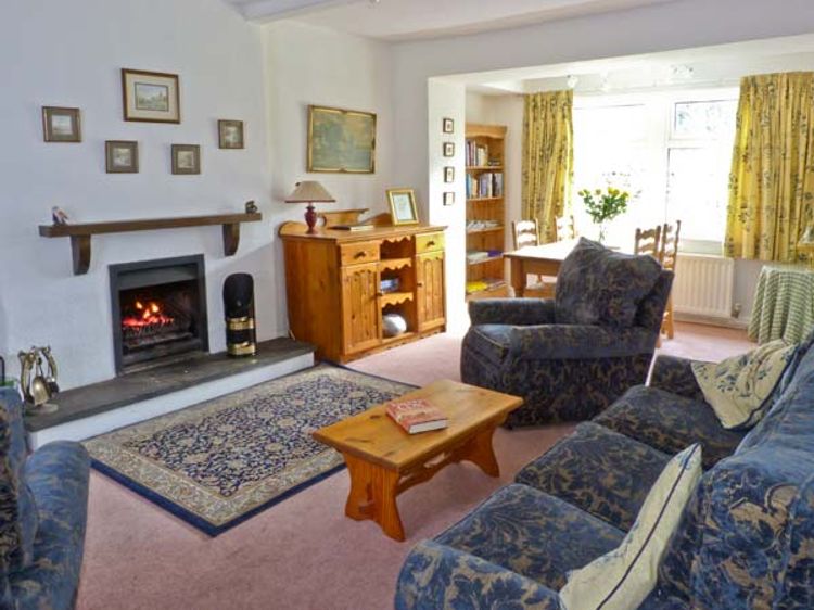 Locks Cottage, listing photograph 3